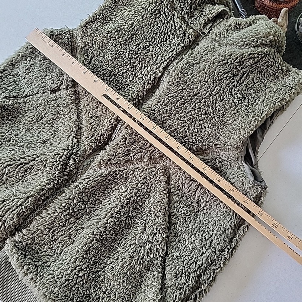 Zyia Hooded Full Zip Sherpa Vest Small Olive Green Athleisure Casual Transition - Picture 6 of 10